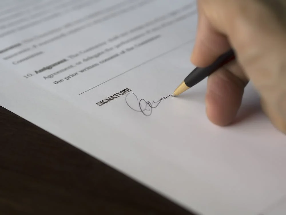 Business brokers Melbourne have all the paperwork under control.